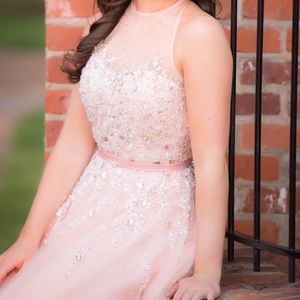 Beautiful blush pink Rachel Allen dress